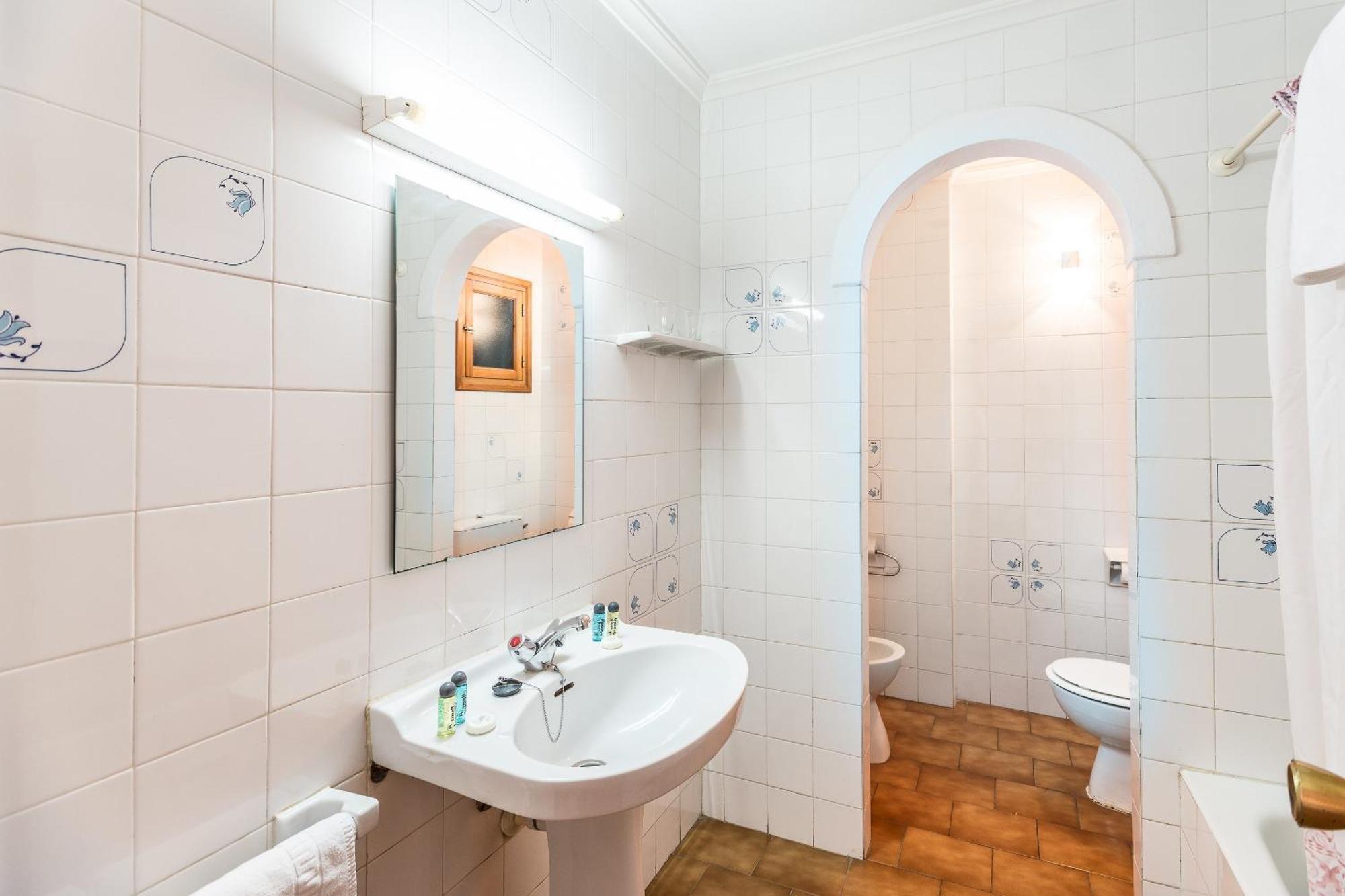 Apartamentos Orosol 2 By Typic Hotels San Antonio  Room photo