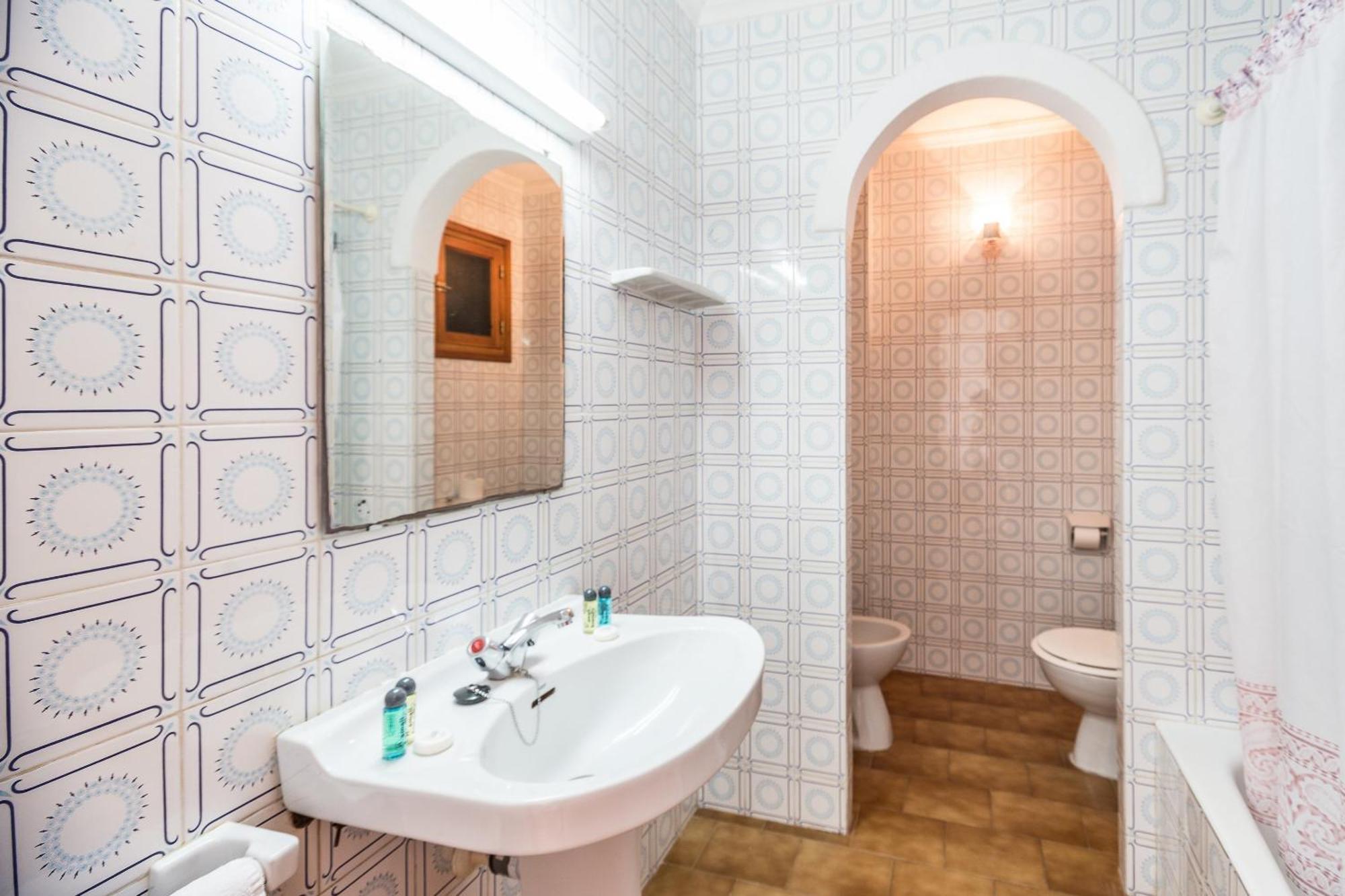 Apartamentos Orosol 2 By Typic Hotels San Antonio  Room photo