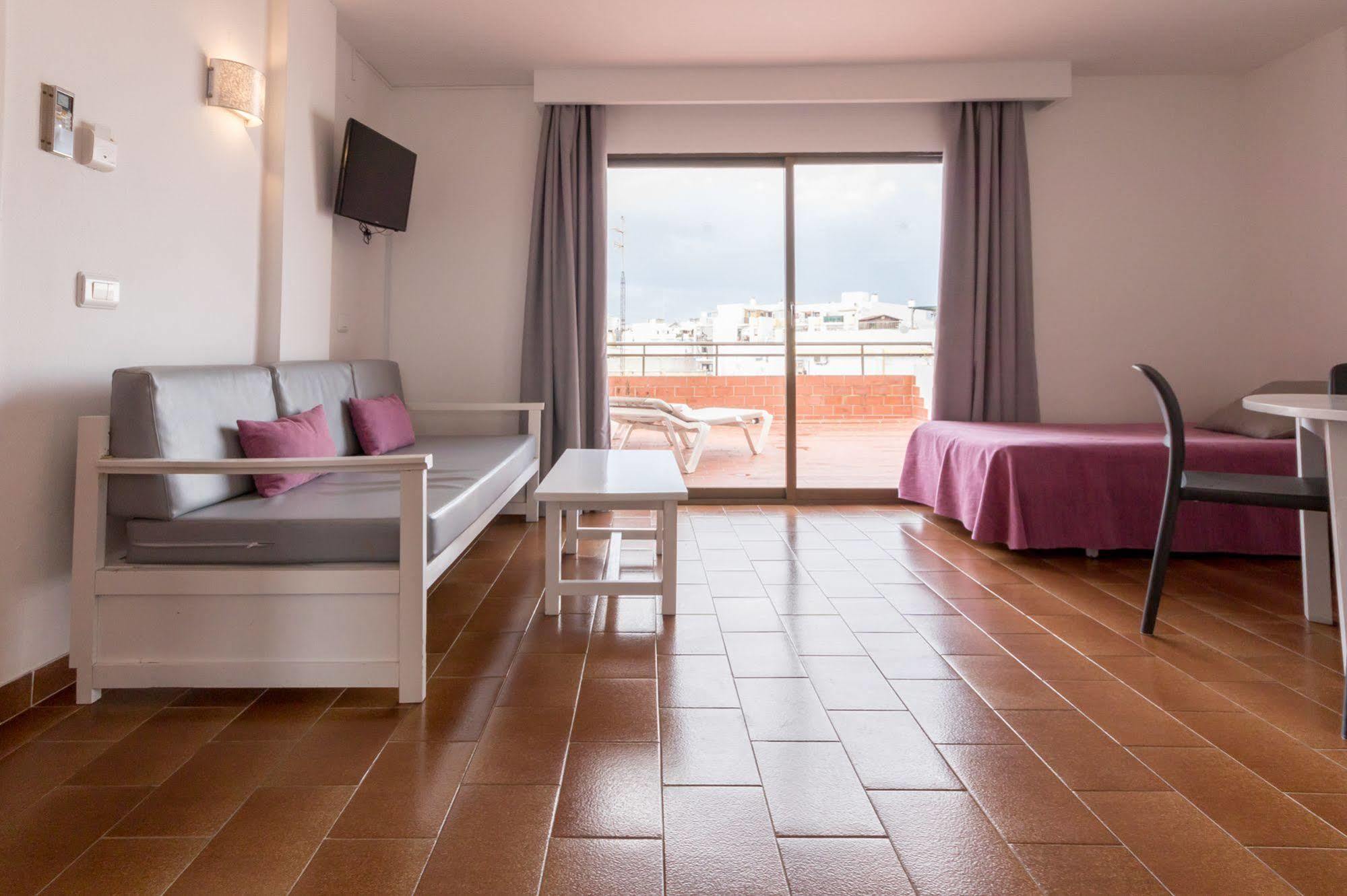 Apartamentos Orosol 2 By Typic Hotels San Antonio  Exterior photo