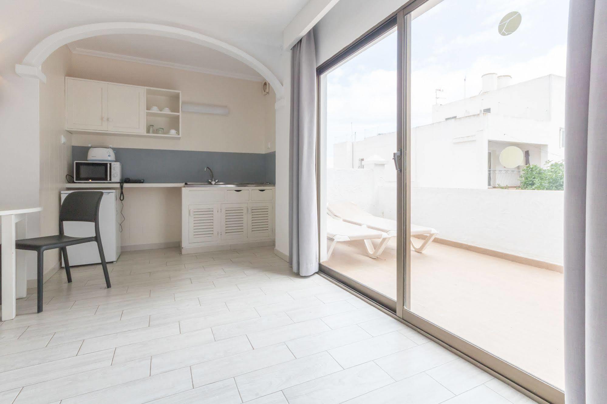 Apartamentos Orosol 2 By Typic Hotels San Antonio  Exterior photo